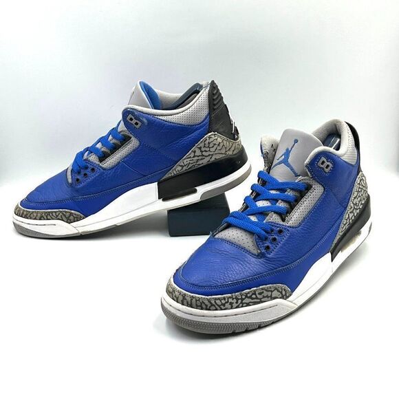 Air Jordan 3 Retro 'Varsity Royal' - Picture 6 of 10